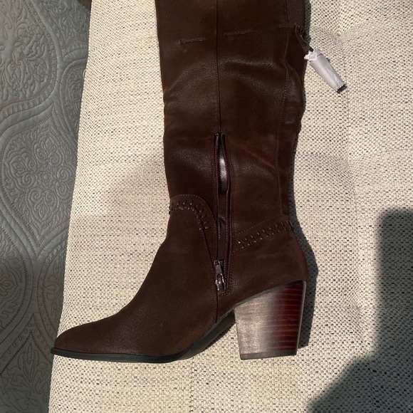 Bella Vita Brown Heel Boots NEW - Picture 5 of 8